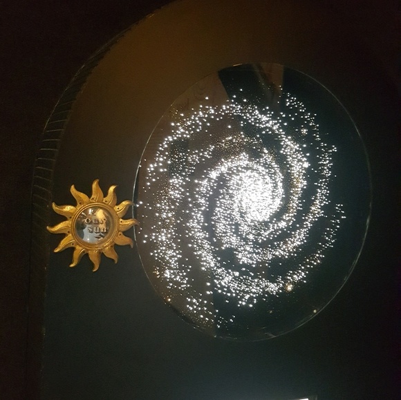 Meet your Posher, Sandra - Picture 1 of 1